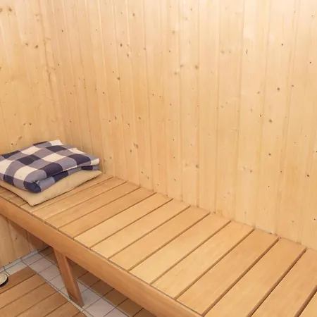 Amazing In With 3 Bedrooms And Internet エーベルトフト