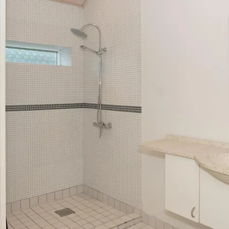 Amazing In With 3 Bedrooms And Internet 別荘