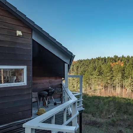 Amazing In With 3 Bedrooms And Internet
